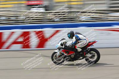 media/May-29-2022-Fastrack Riders_ [[fc0f8b1a06]]/Level 2/Start Finish/